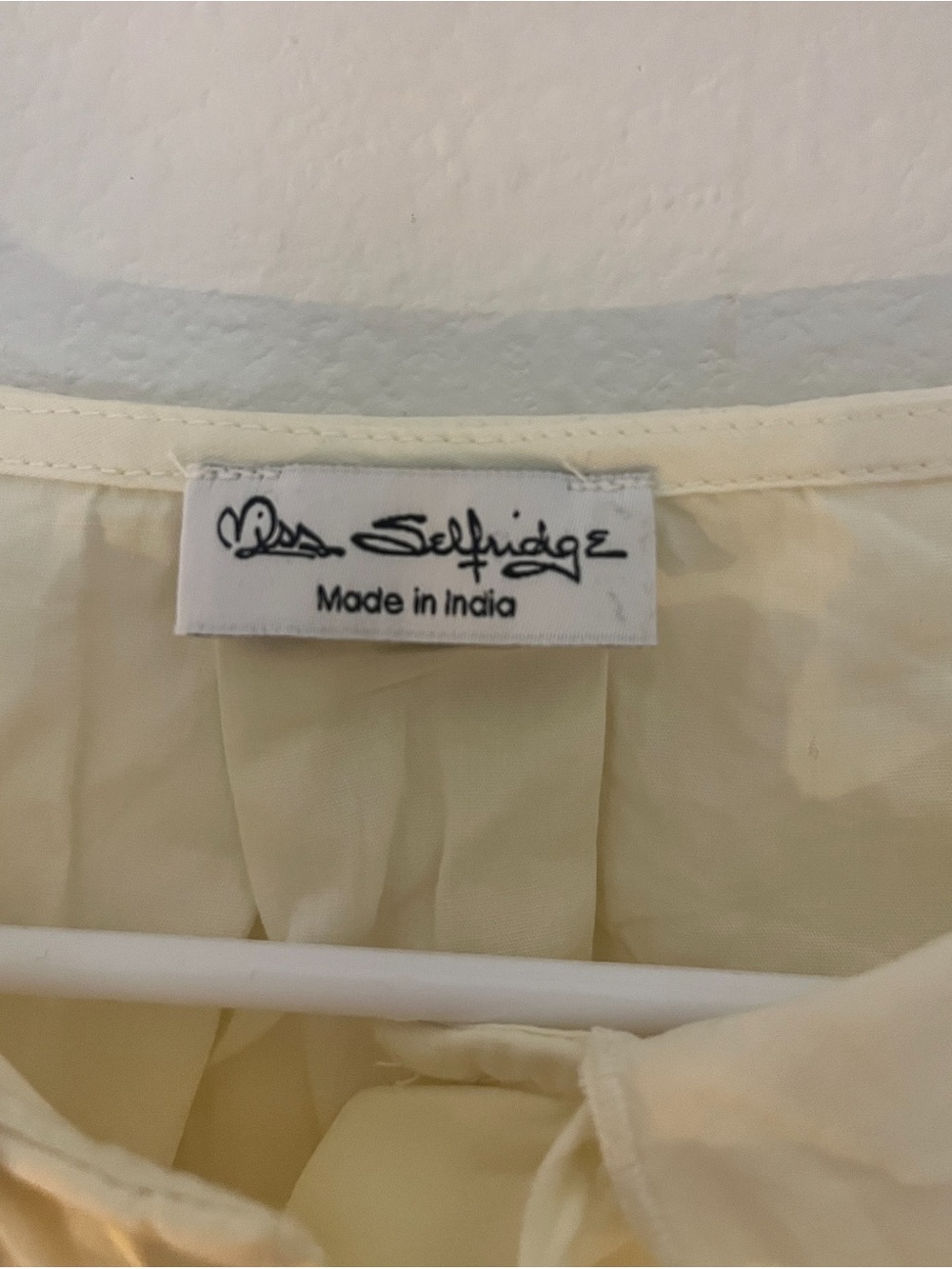 Miss Selfridge Cream Blouse with Embroidered Scallop Collar - Picture 4 of 4